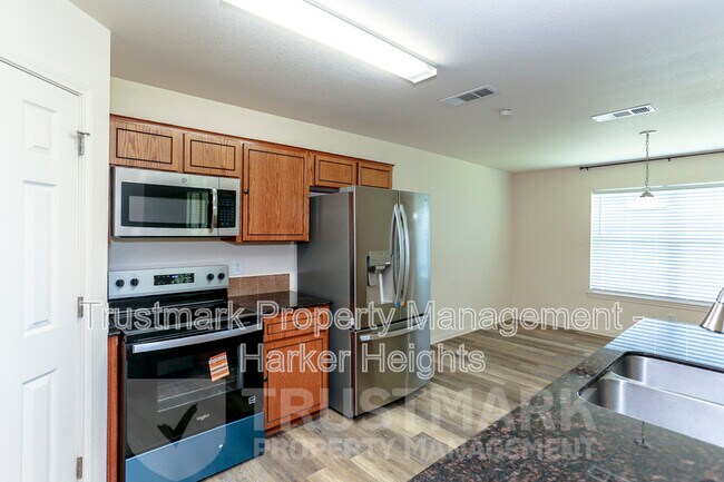 Building Photo - 3204 Canadian River Loop
