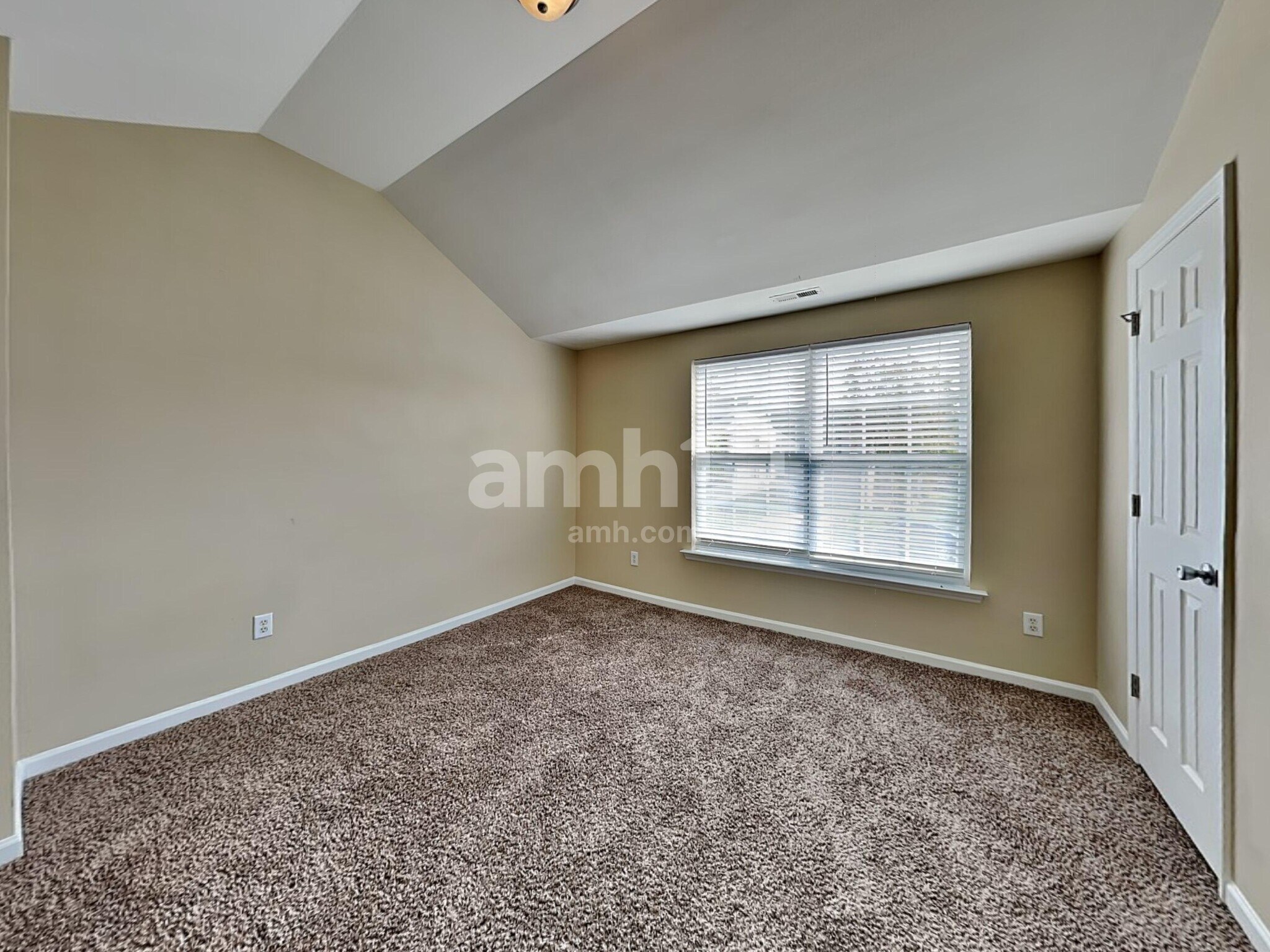 Building Photo - 1538 Brown Owl Dr