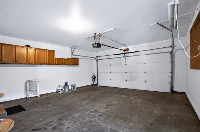 Building Photo - 4303 9th St Rd