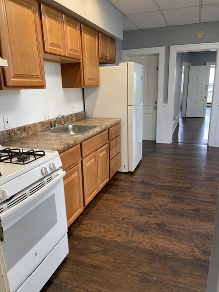 Building Photo - 233 Washington St