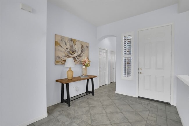 Building Photo - 5098 Singing Hills Dr