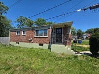 Building Photo - 1115 Backer St