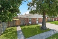 Building Photo - 7825 Dorsett Dr