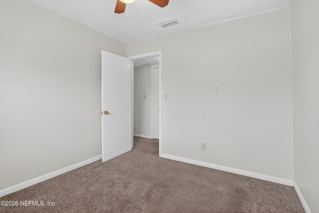 Building Photo - 7248 Stonehurst Rd N