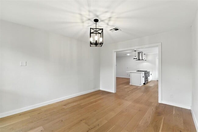 Building Photo - 4814 Warm Springs Rd