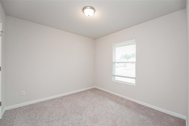 Building Photo - 15555 Taylorcrest Dr