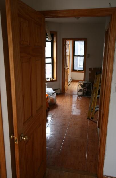Interior - 109 Madison St