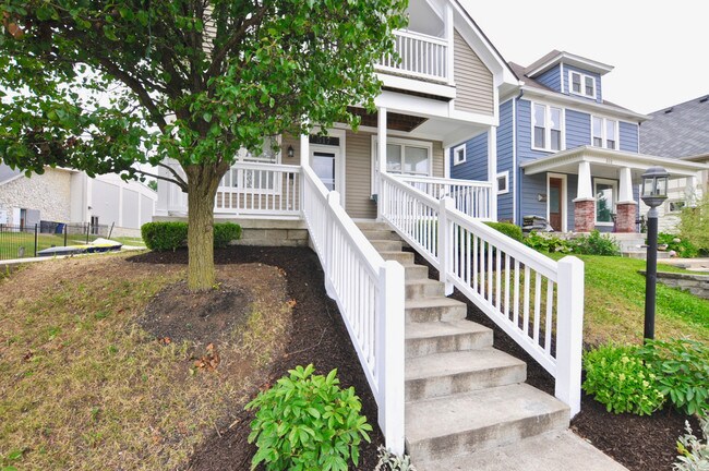 Building Photo - 517 E 23rd St