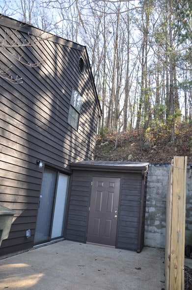 Building Photo - 3634 Monte Vista Dr