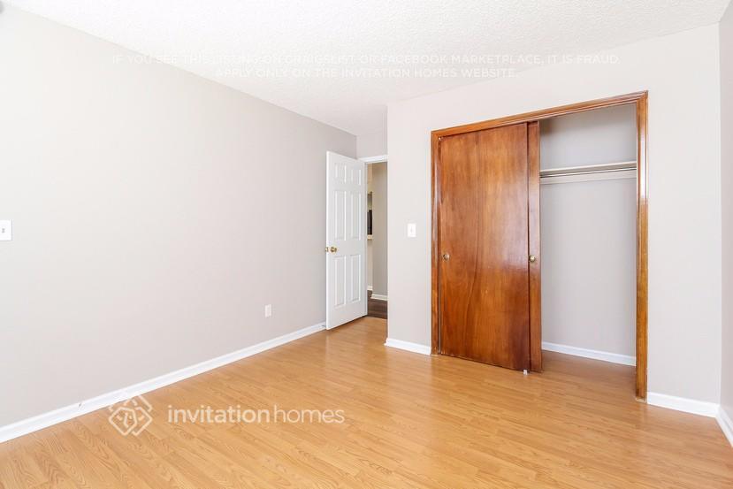 Building Photo - 11701 E Cornell Cir