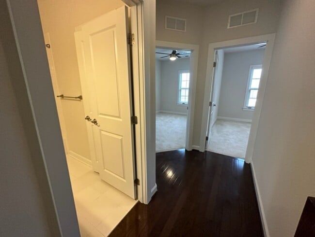 Building Photo - Gorgeous 4-Bed 3.5-Bath Townhouse next to Ft Meade
