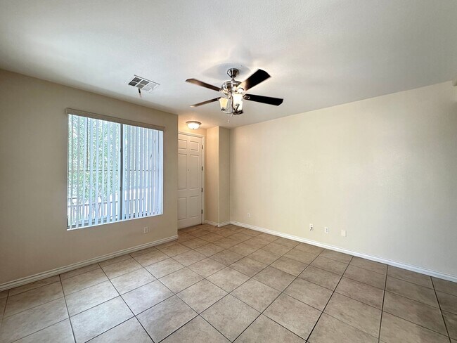 Building Photo - 8137 Aurora Mist St