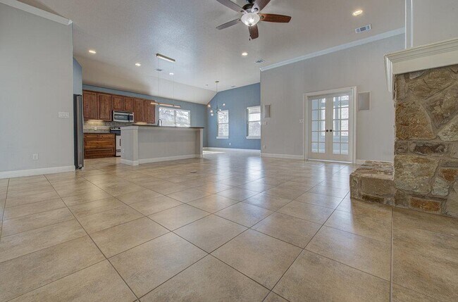 Building Photo - 110 Kou Ct