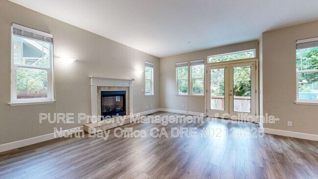 Building Photo - 14600 Jomark Ln