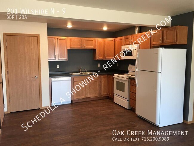 Building Photo - 201 Wilshire Blvd N