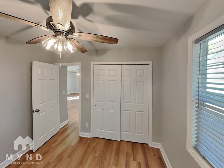 Building Photo - 1109 Old Charlotte Rd