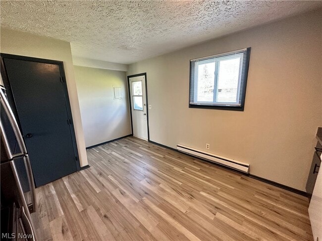 Building Photo - 233 Brunswick Dr