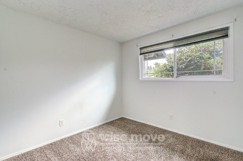 Building Photo - 10100 NW 23rd Ave