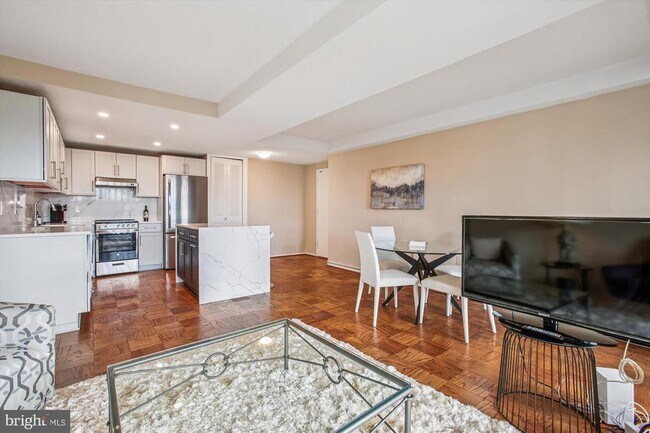 Building Photo - 1311 Delaware Ave SW