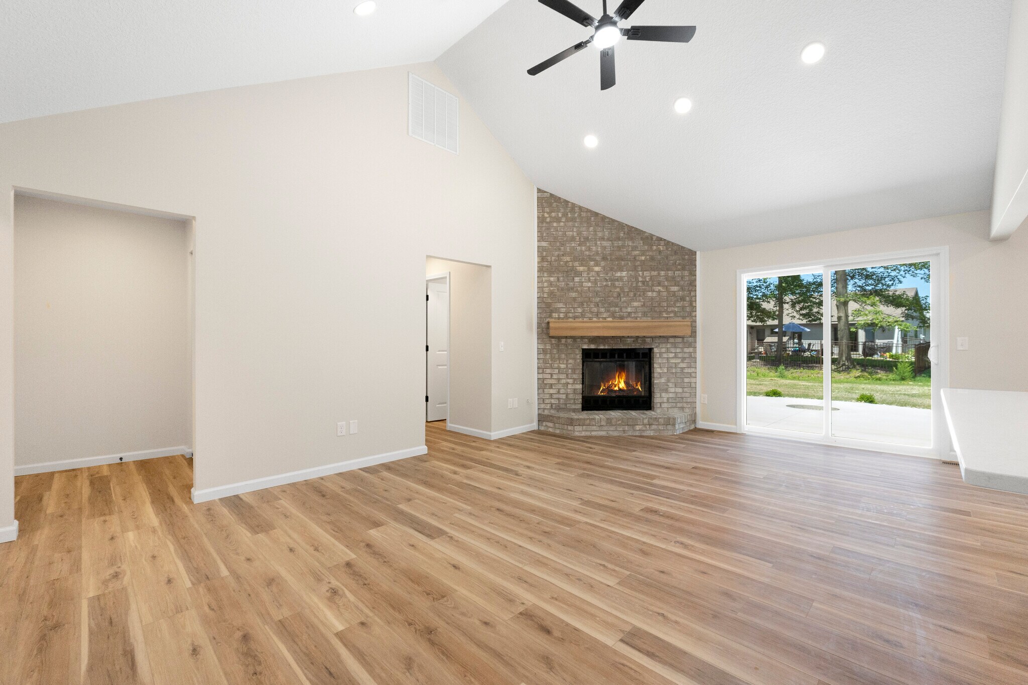Building Photo - 7933 Basswood Pl