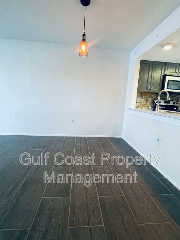 Building Photo - 25225 Rampart Blvd