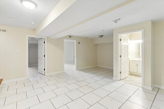 Building Photo - 1519-21 N 16th St