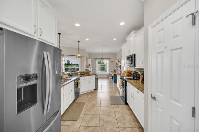 Building Photo - 9420 Ivywood St