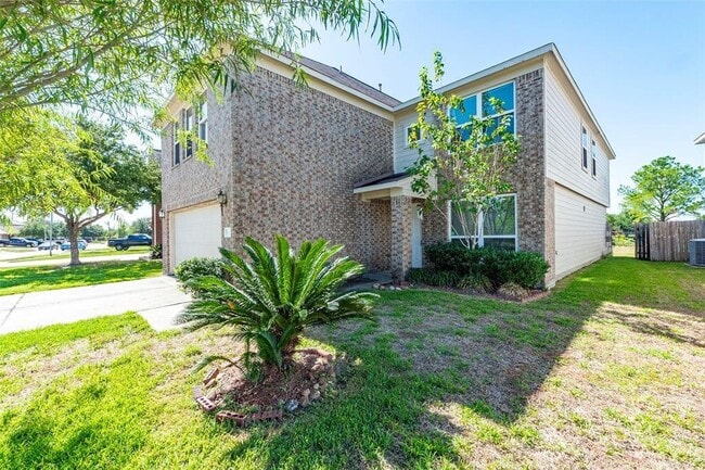 Building Photo - 8111 Rosemary Drive
