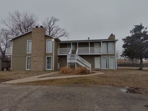 Building Photo - 3951 N Garland Cir