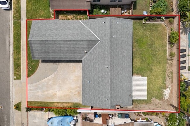 Building Photo - 17551 Misty Ln