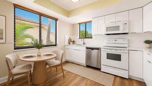 Building Photo - 11830 SW 80th St