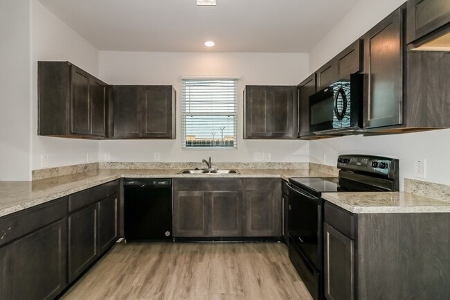 Building Photo - 21626 Mamba Way