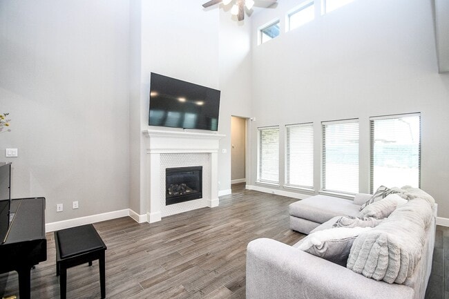 Building Photo - 4207 Ana Ridge Ln