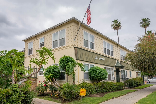 Building Photo - Park Cherokee Apartments