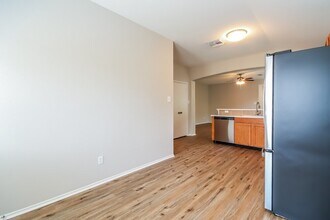 Building Photo - 302 Glencarry Trail