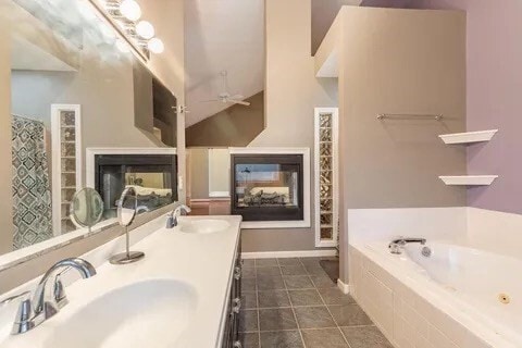 Building Photo - 411 Captain Eames Cir