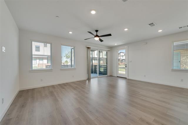 Building Photo - 831 Cavitt Ct