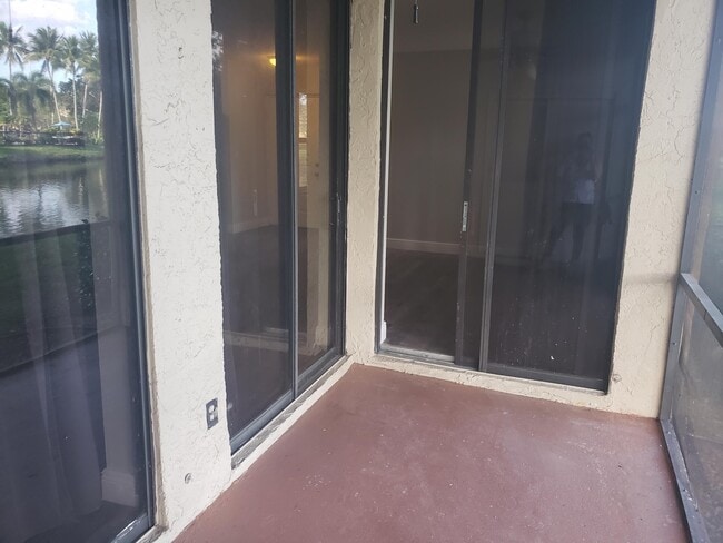 Building Photo - 3860 Coral Tree Cir
