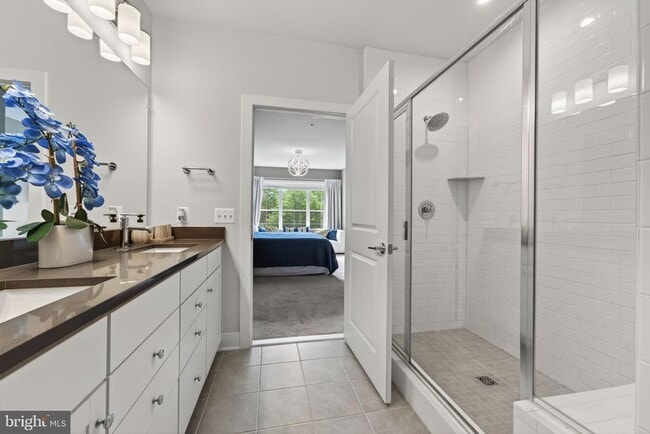 Building Photo - 102 St Ives Pl