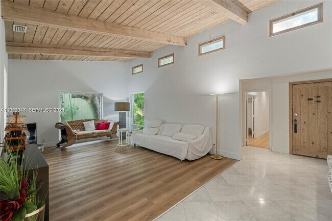 Building Photo - 1951 Secoffee St