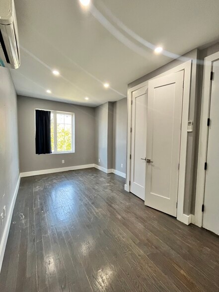 270 Hancock Ave 2 - 271 Hancock Ave