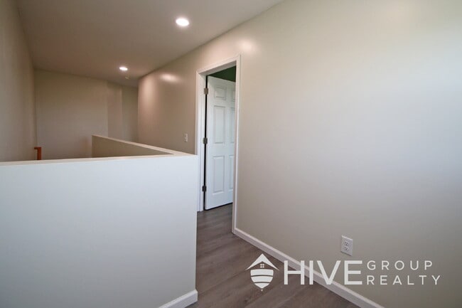 Building Photo - Modern Living in a Growing Grottoes Community
