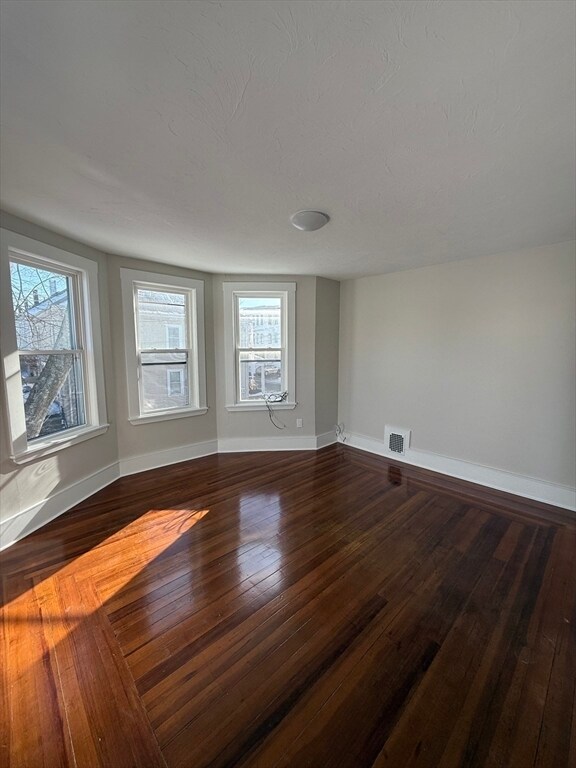 Building Photo - 20 Ropes St