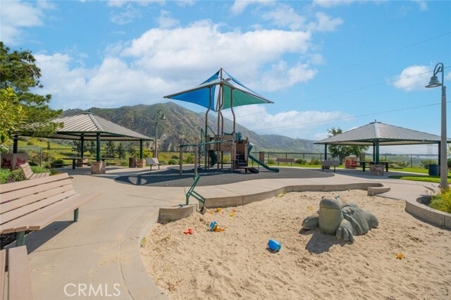 Building Photo - 16485 Nicklaus Dr