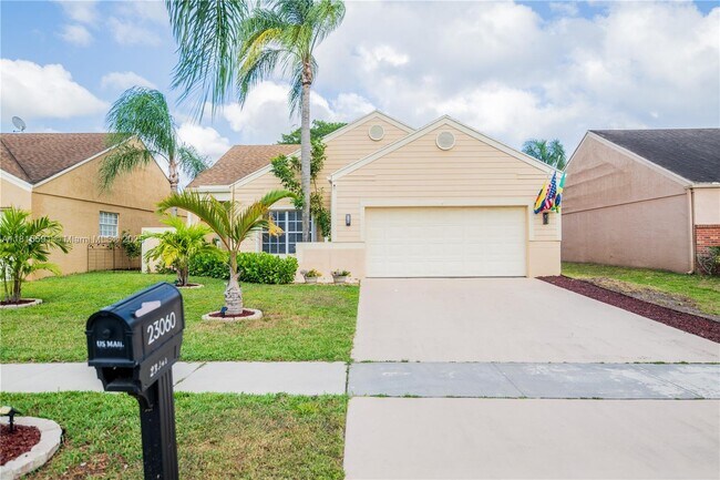 Building Photo - 23060 Sunfield Dr