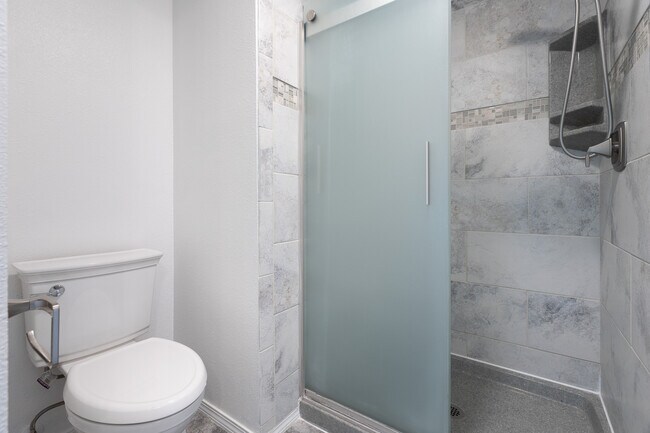 Building Photo - 8529 199th St Ct E