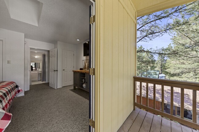 Building Photo - 126 North St