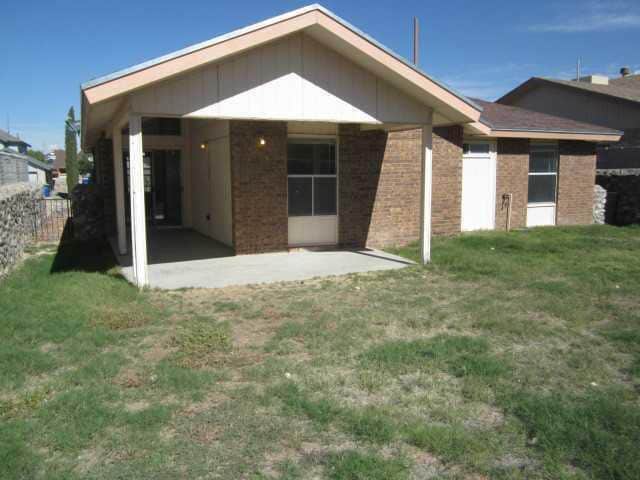 Building Photo - 1468 Plaza Verde Dr