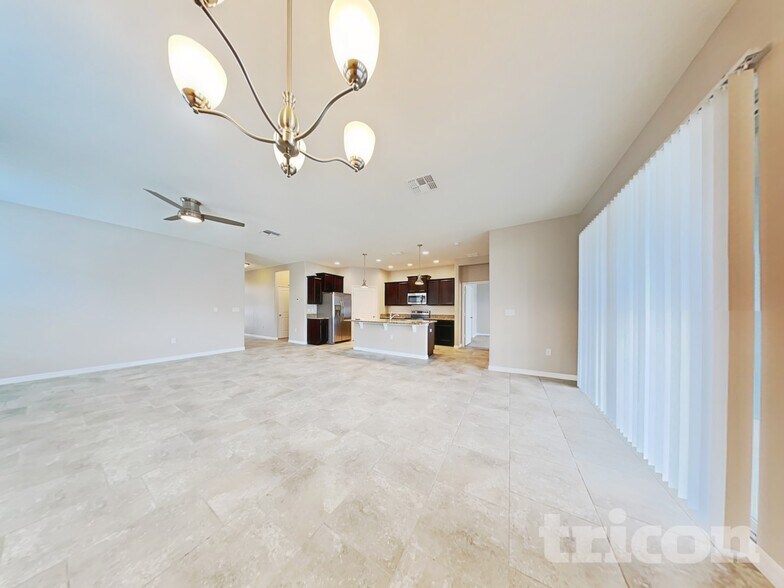 Building Photo - 112 Waterside Cir