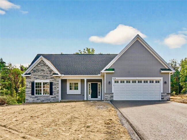 Building Photo - 1119 Wall Rd